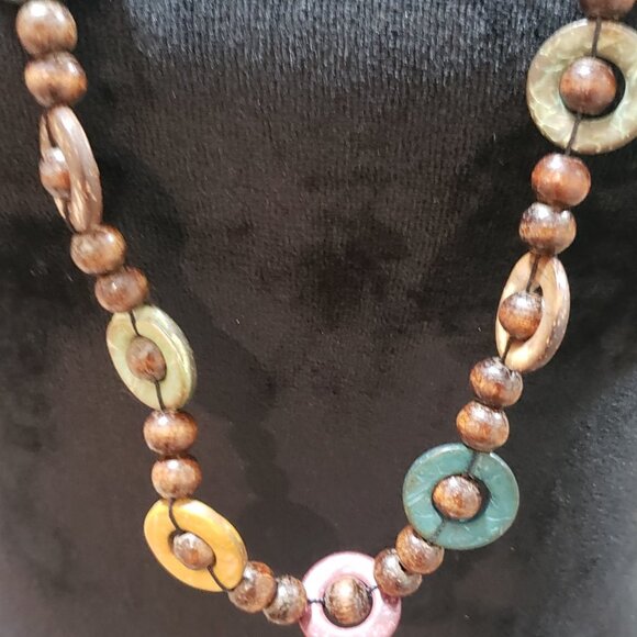 Vintage Bohemian Multicolor Wood Beaded Long Sweater Style Teardrop Necklace - Picture 4 of 10